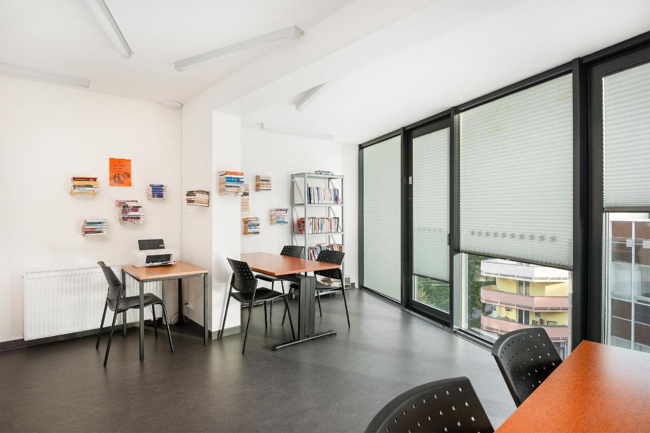 Student House Botic Hostel